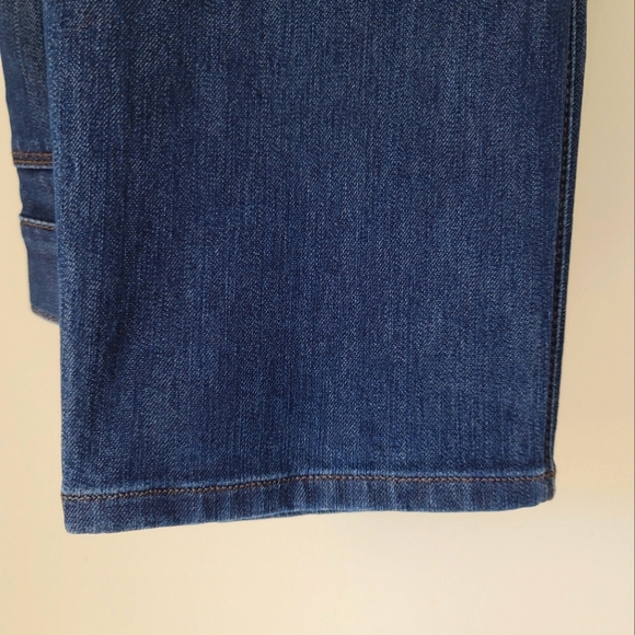 Ann Taylor Denin Modern Fit Ankle Jean in Stretch Cotton, Size 10 - Picture 7 of 8